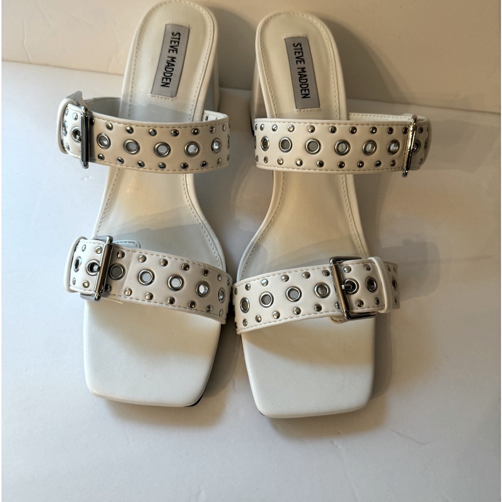 Steve Madden White Menna Sandals